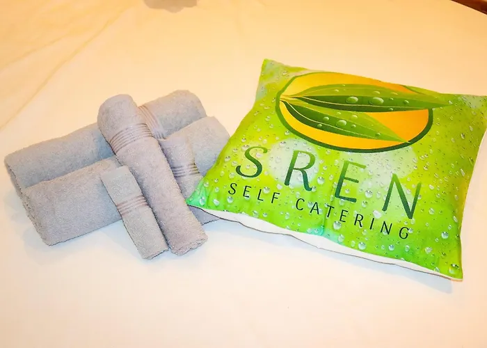 Sren Self Catering * Anse Royale