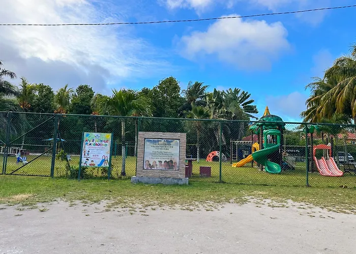 Sren Self Catering * Anse Royale